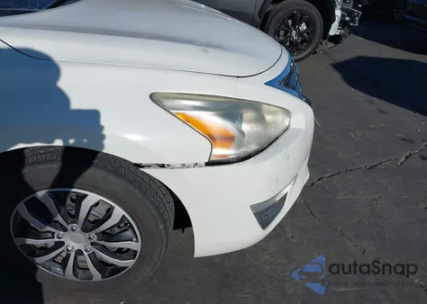 2015 Nissan Altima 2.5 S z USA, uszkodzony, nr VIN 1N4AL3APXFN890520